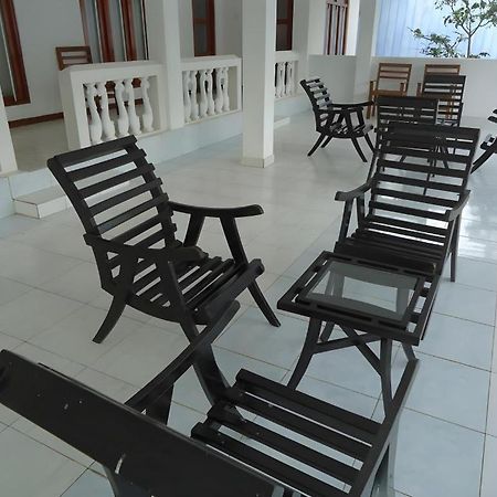 The Kent Tissamaharama Exterior photo
