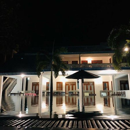 The Kent Tissamaharama Exterior photo