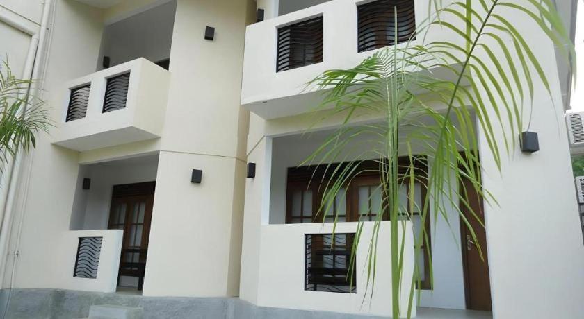 The Kent Tissamaharama Exterior photo